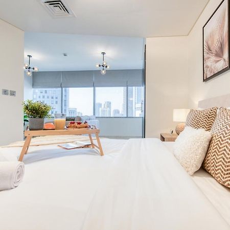 Calm Studio At Sky Gardens Difc By Deluxe Holiday Homes Dubai Exterior photo